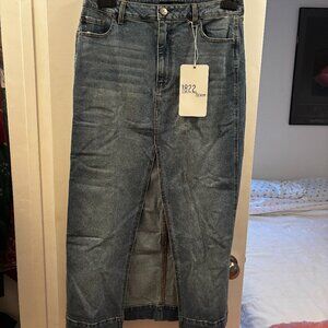 NWT 1822 DENIM High Front Slit Maxi Denim Skirt Size 10/30